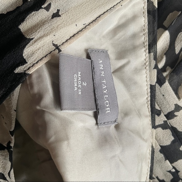 Ann Taylor Black & Tan Silk Strappy Midi Dress W/Horizontal Waist Pleats -Size 2 - Picture 13 of 13